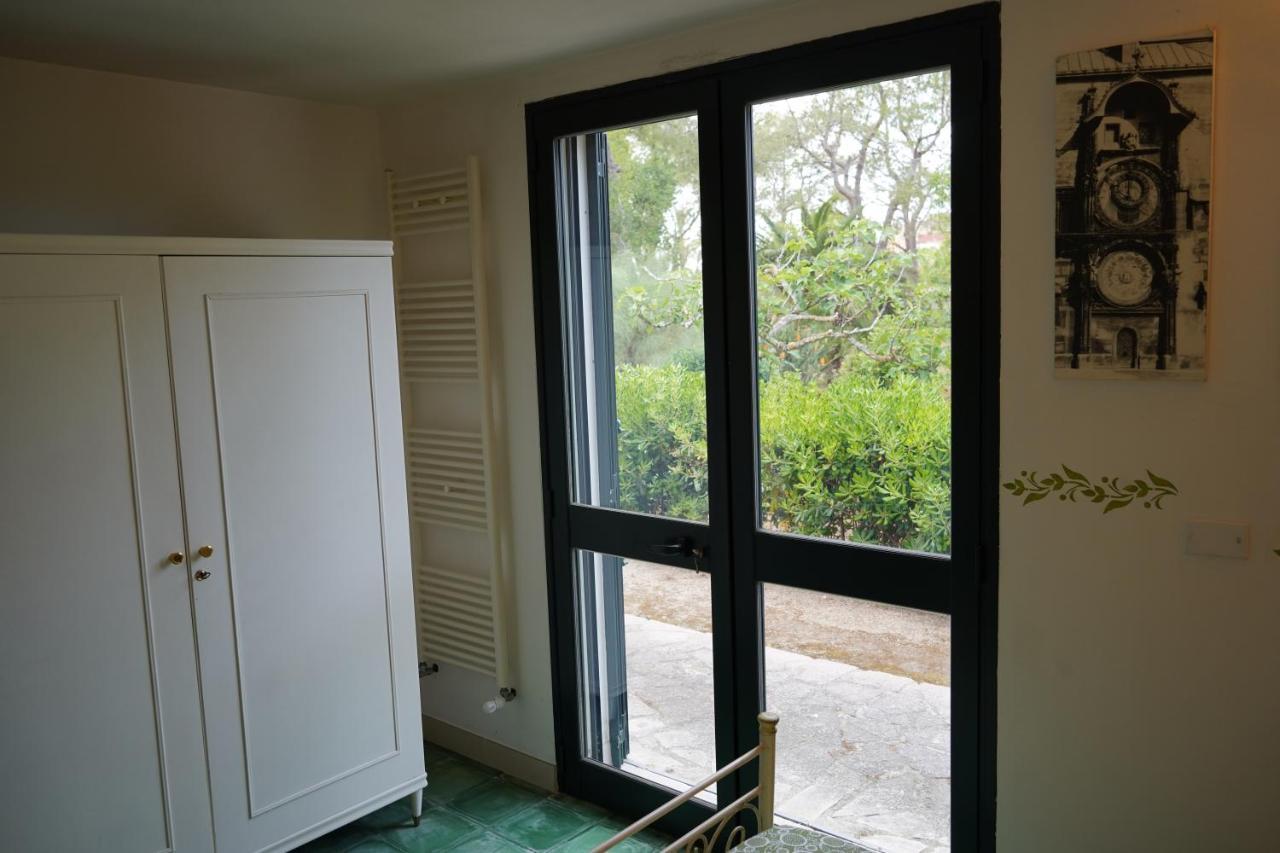 Casina Mozart Lecce Bed & Breakfast Magliano Exterior photo